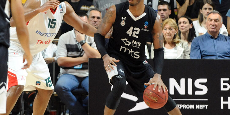 Partizan u velikom problemu: Na silne povrede igrača i Mozli otputovao za SAD