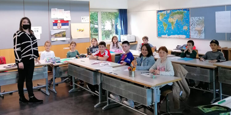 Srpski se rado uči