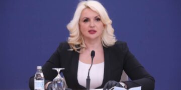Kisić-Tepavčević besna zbog punog „Pionira“: Neodgovorno, nedopustivo i tužno