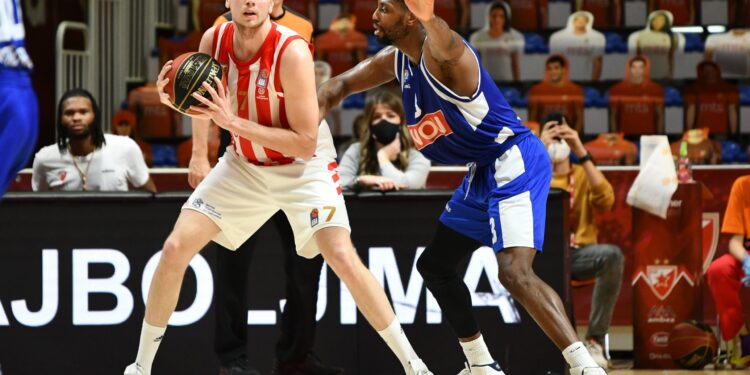 Zvezda ispustila +20, pa se vratila iz „mrtvih“ – Dobrić doneo meč loptu!