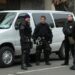 Policajci ugušili zatvorenika: “Ne bi ni trebalo da dišeš, ti glupi mali…!” (VIDEO)