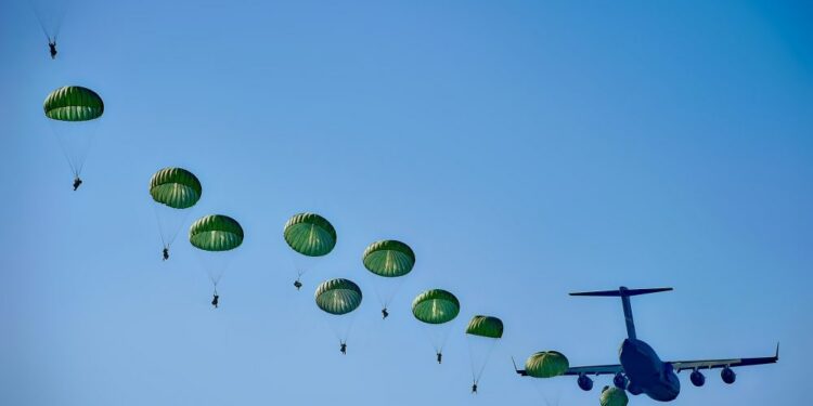 Između Rusije i NATO-a: Kakva je budućnost “evropske vojske”?