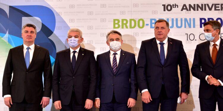 Komšić o Dodiku: Kako će kolo bez Kokana!
