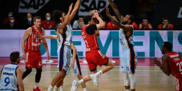 Lučić otkrio da li će se na kraju karijere vratiti u Partizan, a priznao da prati crno-bele!