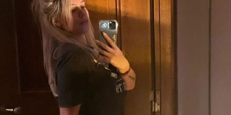 Seksi fotka Vande Ikardi cenzurisana, ona se iznervirala, pa okačila novu! (FOTO)