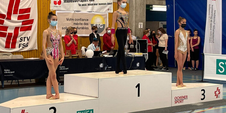 Leina soba puna medalja
