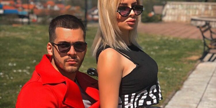 Raskinuli Anja Todorović i Jovan Cvijetić Cvele (FOTO)