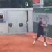 Federer kakvog nikada niste videli: Švajcarac igrao dvoručni bekhend! (VIDEO)