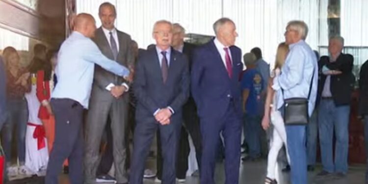 Na Marakani svečano otvorena loža Bori Kostiću, najboljem strelcu u istoriji Zvezde (VIDEO)