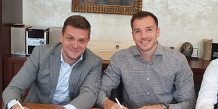Siniša Saničanin novi fudbaler Partizan (VIDEO)