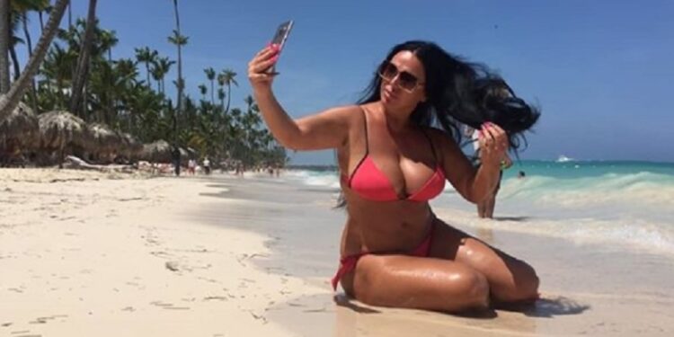 Ovako je izgledao popularni bračni par nekada: Mile Kitić i Marta Savić u potpuno drugačijem izdanju! (FOTO)