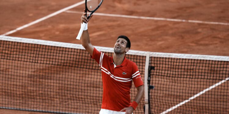 Nole otkrio šta je radio u svlačionici posle 2:0 za Cicipasa: Ovo mu je pomoglo da preokrene finale (VIDEO)