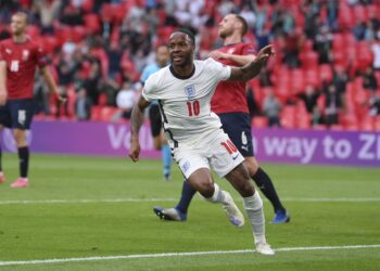 Englezi „overili“ prvo mesto: Sterling rešio meč sa Česima