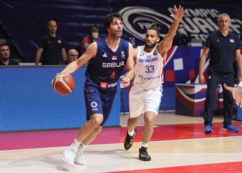 Teodosić emotivno: Iskreno, više bih voleo da smo izgubili ovu utakmicu nego Jovića zbog povrede!