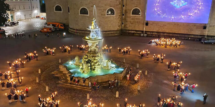 I Srbi osvetlili Salcburg