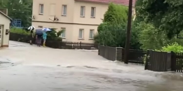 Delovi Austrije pod vodom