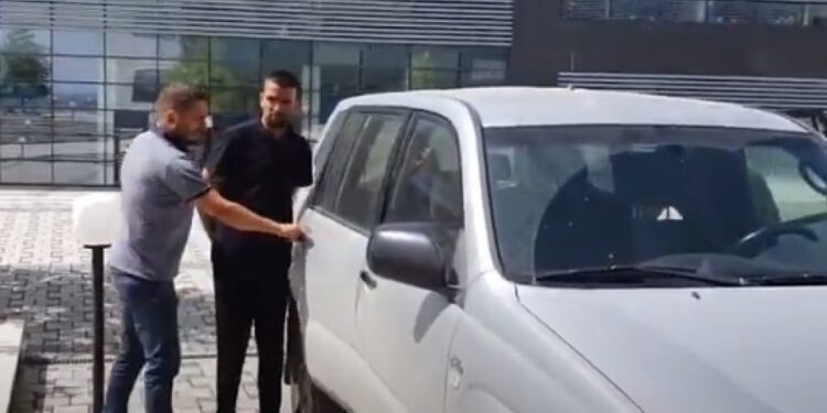 Oglasila se supruga mladića koji je uhapšen na Gazimestanu
