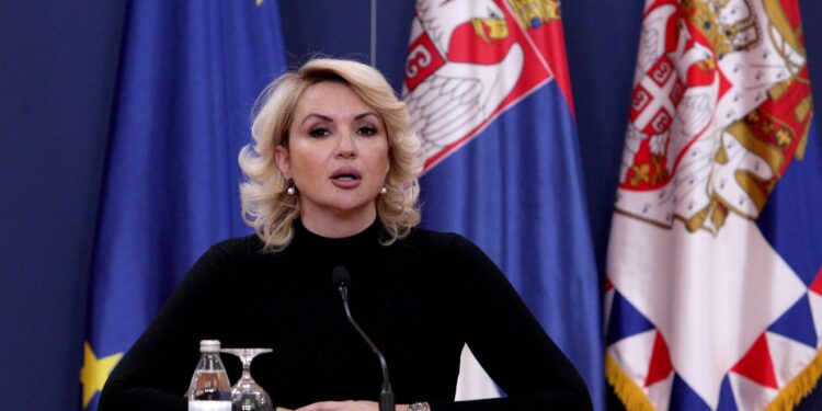 Čekaju se nove odluke: Završena sednica kriznog štaba, lekari zabrinuti