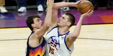 Jokić „lociran“ u Italiji, pred ponoć pazario pivo, lokalci u čudu kad su videli Srbina