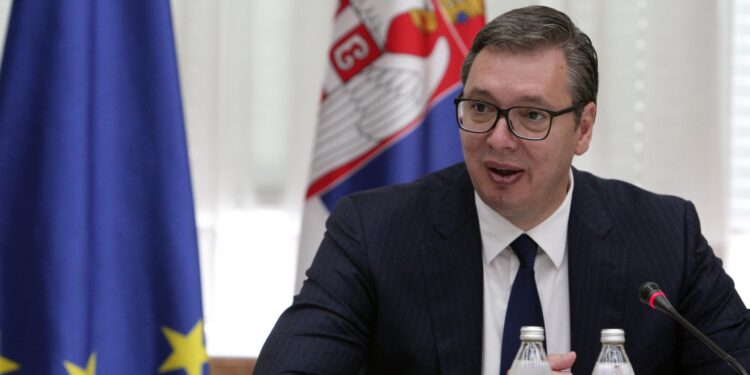 Vučić: Novače, Srbija je ponosna na Vas