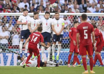 Prvi gol iz slobodnjaka na Euru viđen tek u polufinalu: Danac je „skinuo paučinu“ i šokirao Vembli