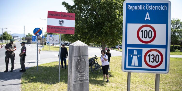 Nova pravila za ulazak u Austriju stupila na snagu