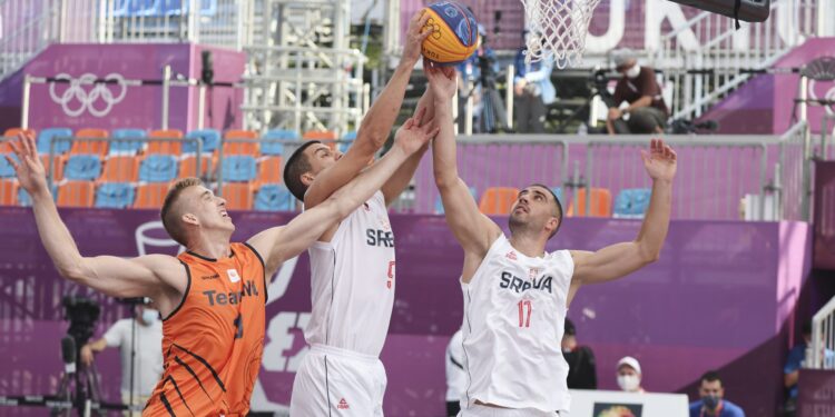 Basketaši Srbije dobili i drugi meč na OI: Bulut „spavao“ do finiša, Holanđani imali šut za pobedu