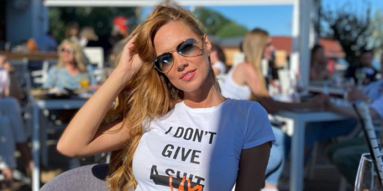 Ivana Aleksić u zagrljaju Vladimira Tomovića! (FOTO)
