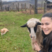 Marija Petronijević obavlja sve poljoprivredne poslove u svom rodnom selu (VIDEO)