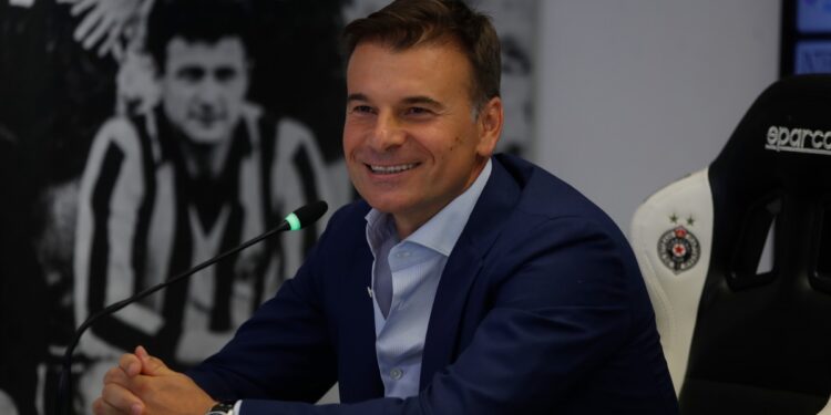 „Nisam toliki patriota da razmišljam o srpskom fudbalu! Interesuje me samo Partizan“ (VIDEO)