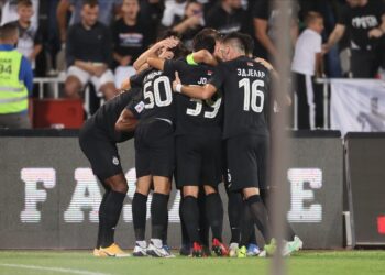 Crno-beli spremni za LK: Partizan startuje na Kipru, a onda Flora dolazi u Beograd