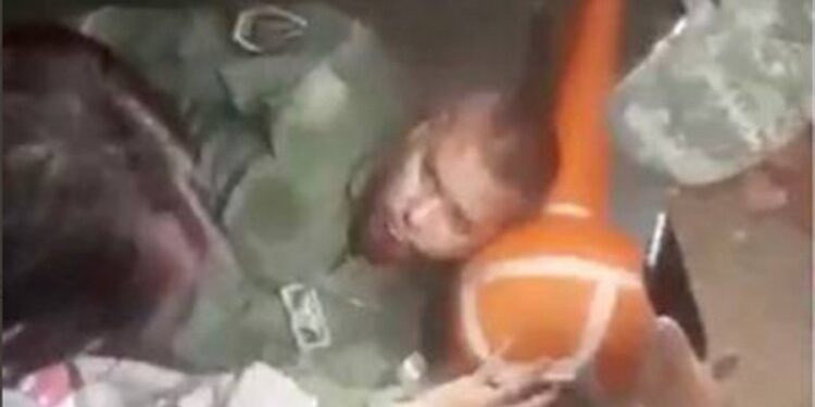 Avganistanski vojni avion srušen nad Uzbekistanom, piloti bežali iz zemlje? (FOTO)