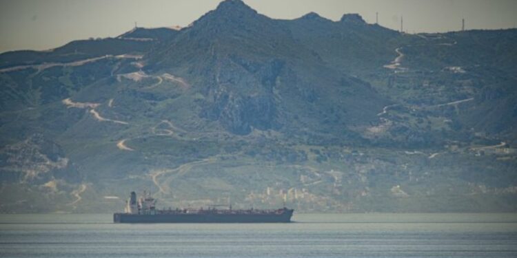 NATO, Iran i napad na tanker (FOTO)