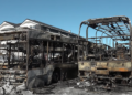 Vatra progutala tri autobusa