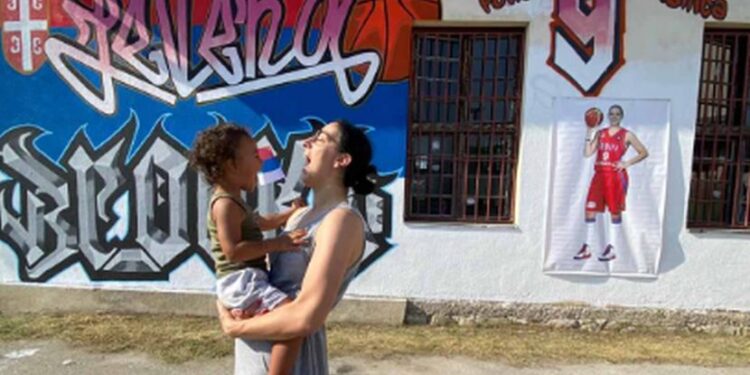 Jelena Bruks dobila mural (FOTO)