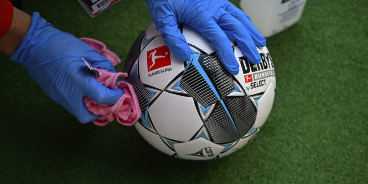 Korona haos pred početak nove sezone Bundeslige
