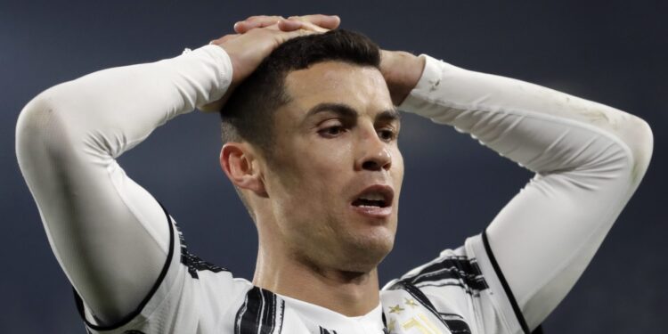 Bomba iz Italije: Ronaldo želi da ide u Mančester siti?