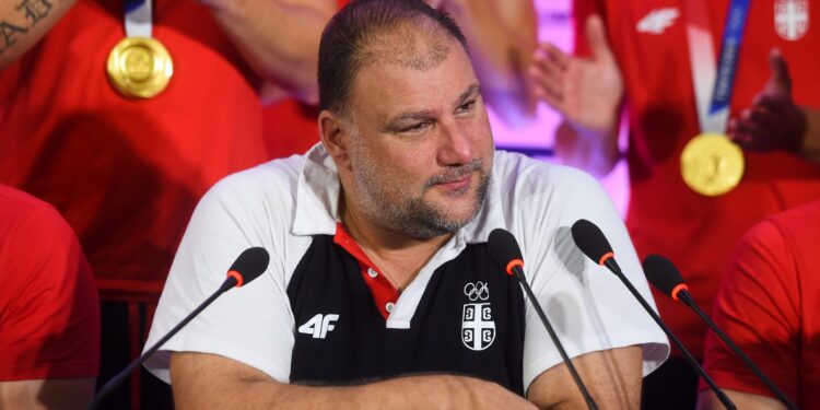 Savića savladale emocije: Daćete mi malo vremena da se smirim, je***a!