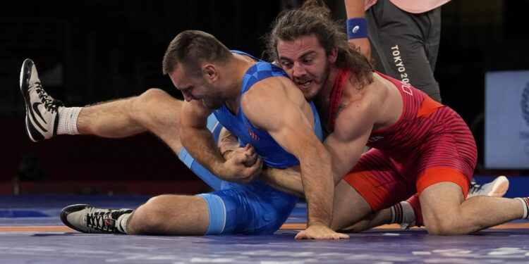 Zurab Datunašvili kao tajfun, prebio Hrvata i doneo Srbiji šestu medalju na Olimpijskim igrama!
