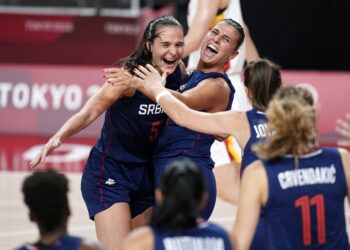 Novo čudo košarkašica Srbije! Marinine kraljice u polufinalu OI posle totalnog preokreta nad Kinom