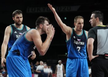 Dončić poludeo posle poraza: Desila se FIBA
