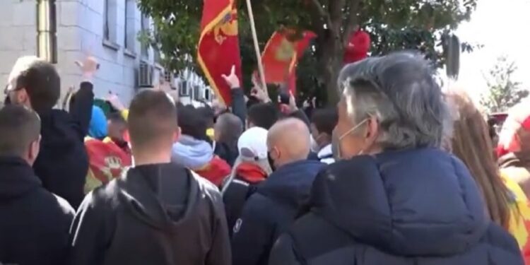 Američka ambasada upozorila na nemire u Crnoj Gori 22. avgusta