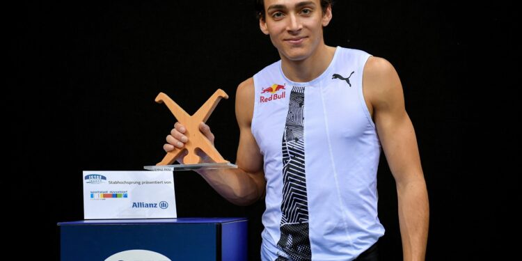 Dečko je fenomen: Armand Duplantis rutinski do zlata!