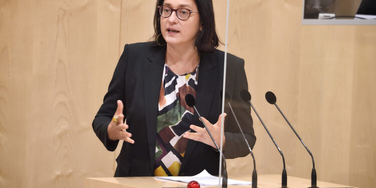 Gudrun jača veze sa Srbijom