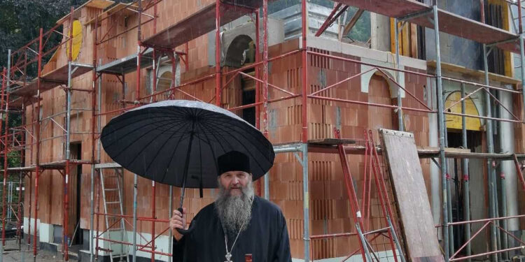 Niče hram u Kufštajnu
