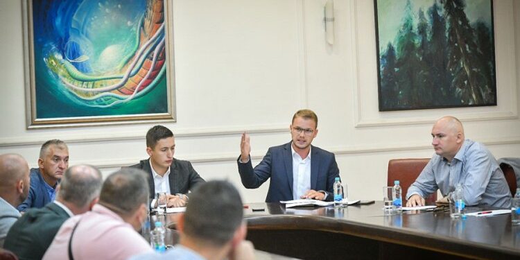 Stanivuković sebi smanjuje platu za 1.250 KM