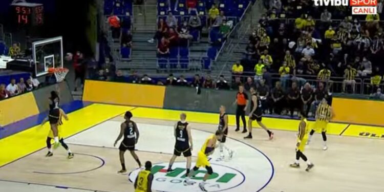 Ubedljiv poraz Partizana od Fenerbahčea u Istanbulu