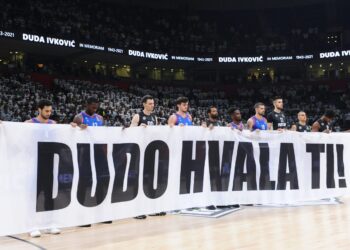 Minut ćutanja za Dudu Ivkovića u punoj Areni