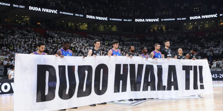 Minut ćutanja za Dudu Ivkovića u punoj Areni