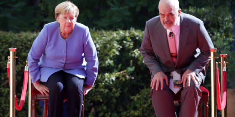 Ovo su svi gafovi susreta Angele Merkel i Edija Rame (VIDEO)